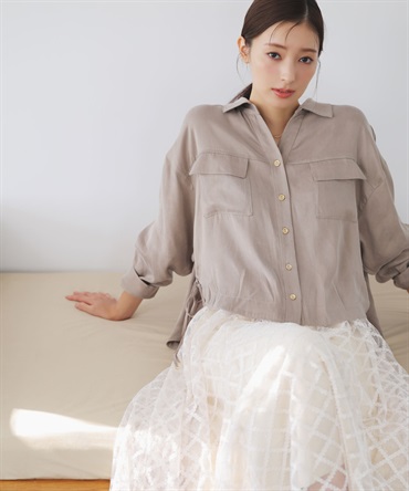 サイドリボンサテンシャツ