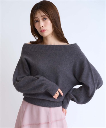 【予約】ラクーンブレンドオフショルニット(10チャコールグレー-フリー-10月下旬ごろのお届け)
