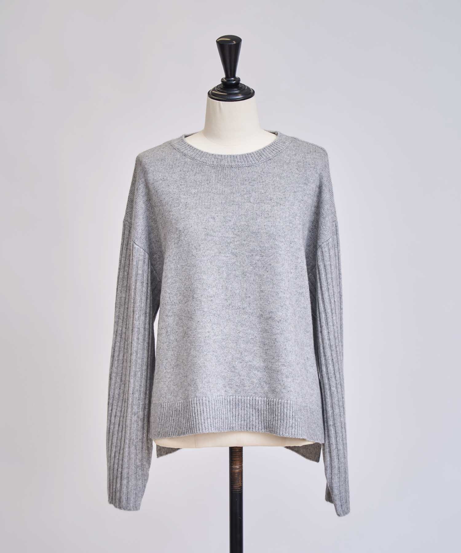 ウールラクーン混デザインスリーブニット(11グレー-フリー)