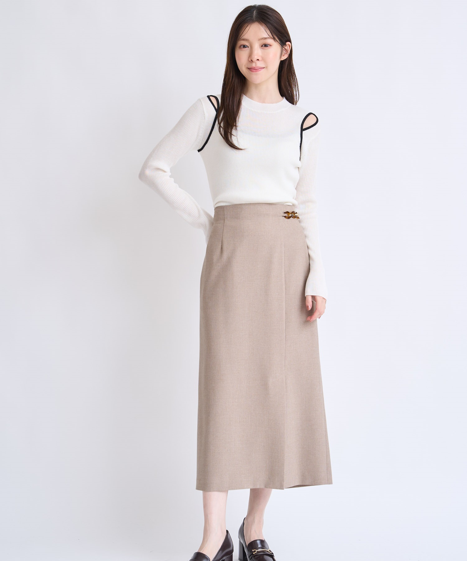 パーツデザインペンシルスカート