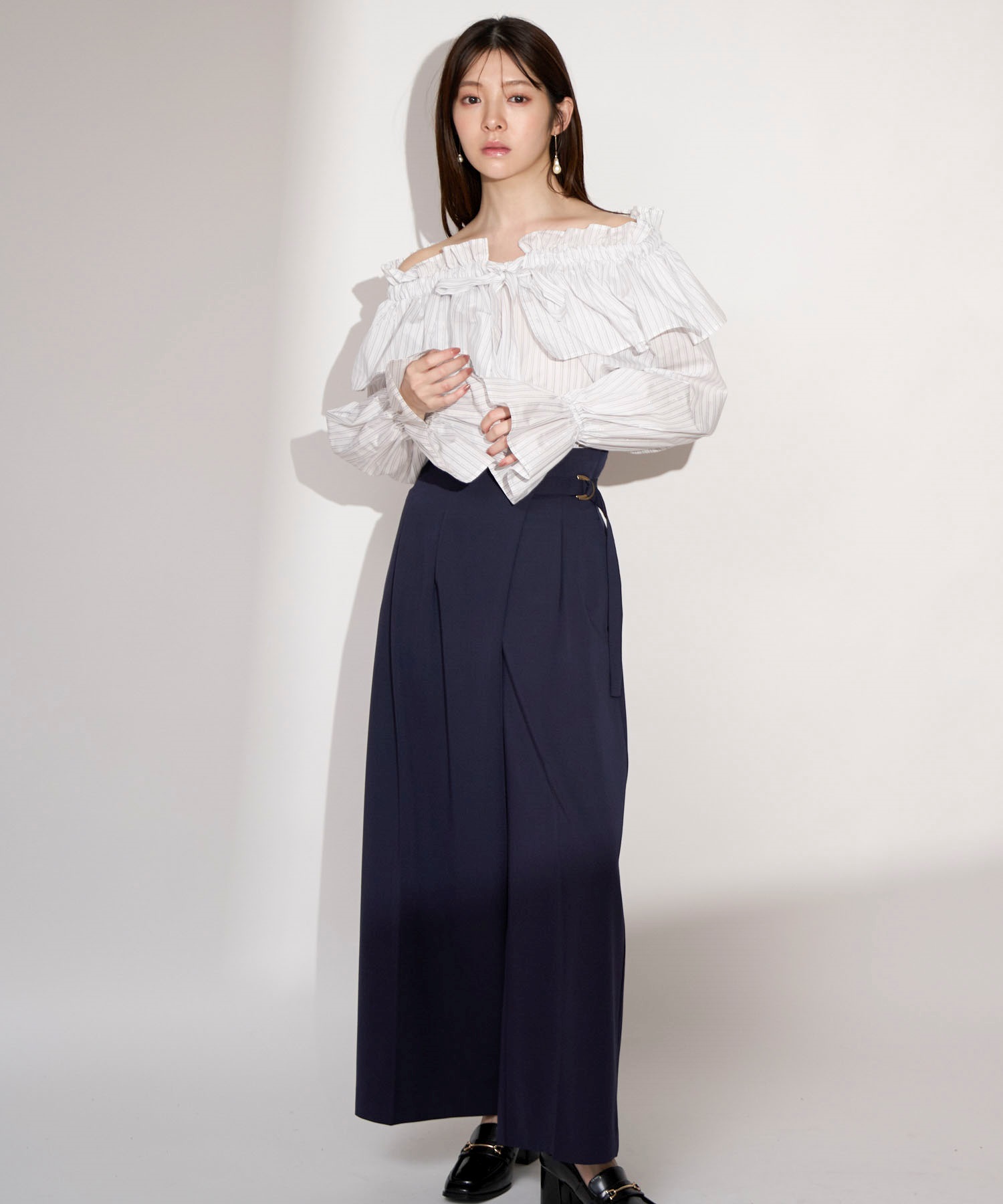 ウエストタックアシメデザインパンツ(70ネイビー-Ｓ)