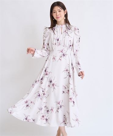 【予約】線描きフラワーワンピース