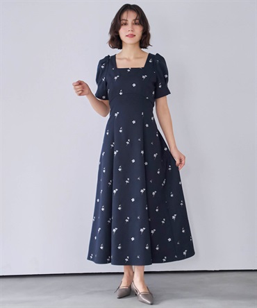 【Premium】フラワー刺繍ワンピース(70ネイビー-フリー)