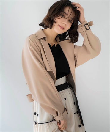 ラグランショートトレンチ