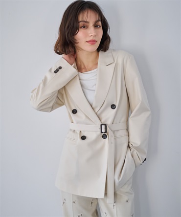 ４Ｂダブルブレストジャケット(82ベージュ-Ｓ)