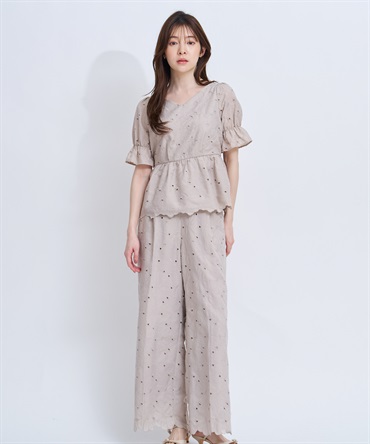 【予約】フラワー刺繍パンツ(82ベージュ-Ｍ-4月下旬ごろのお届け)