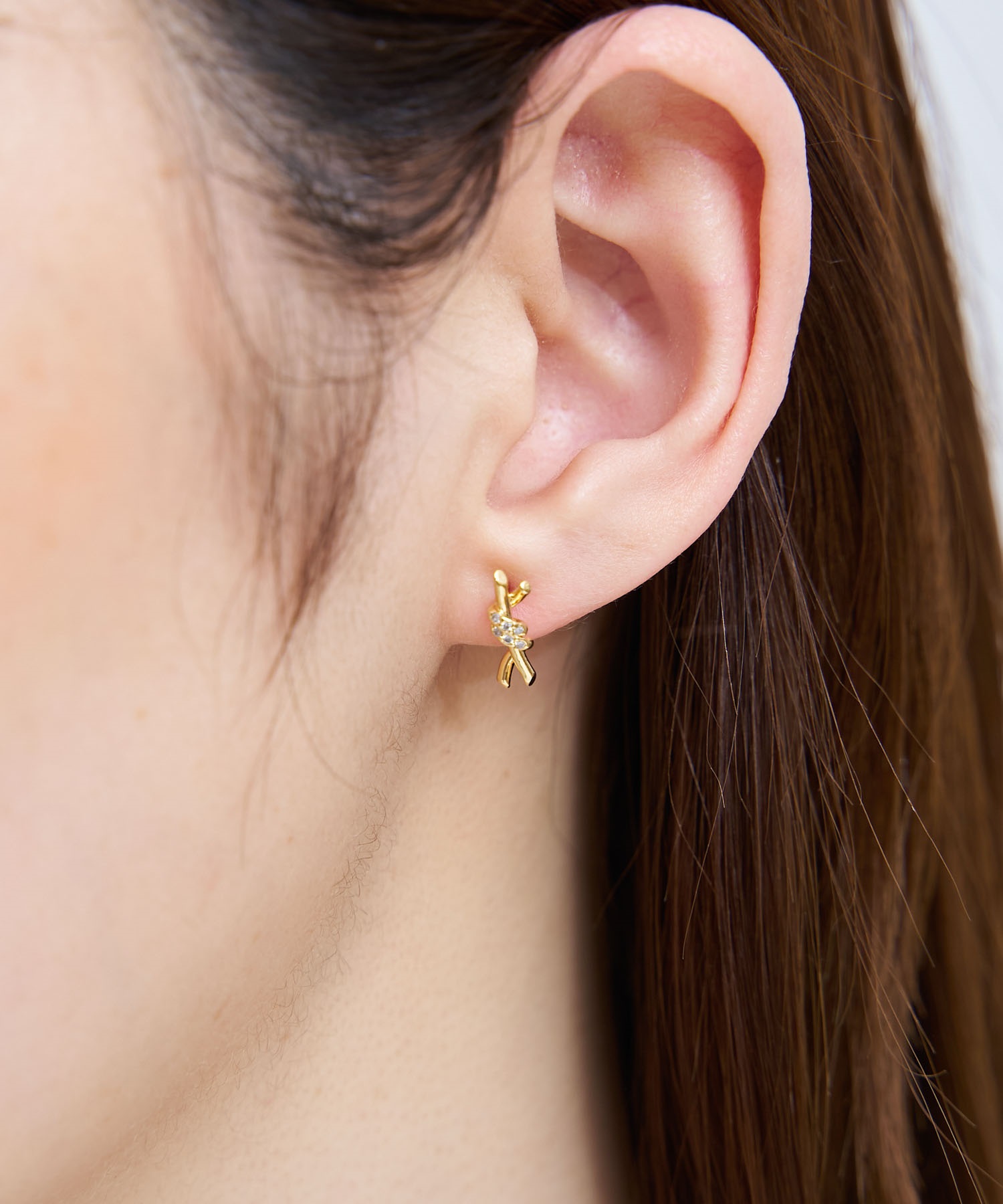 【予約】ビジューノットピアス(50ゴールド-フリー-4月下旬ごろのお届け)